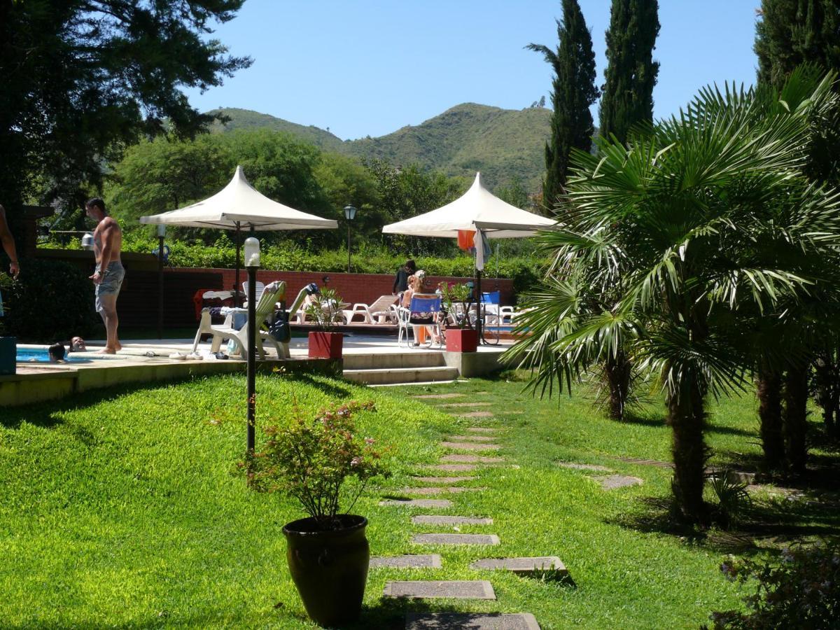 Hotel Blumig Villa General Belgrano Kültér fotó