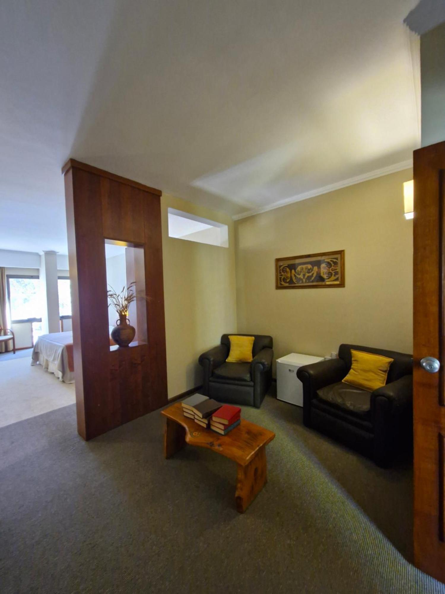 Hotel Blumig Villa General Belgrano Kültér fotó