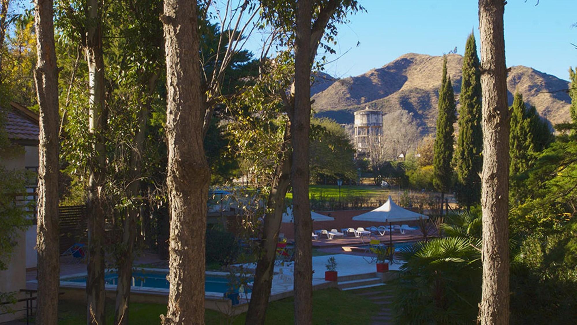 Hotel Blumig Villa General Belgrano Kültér fotó