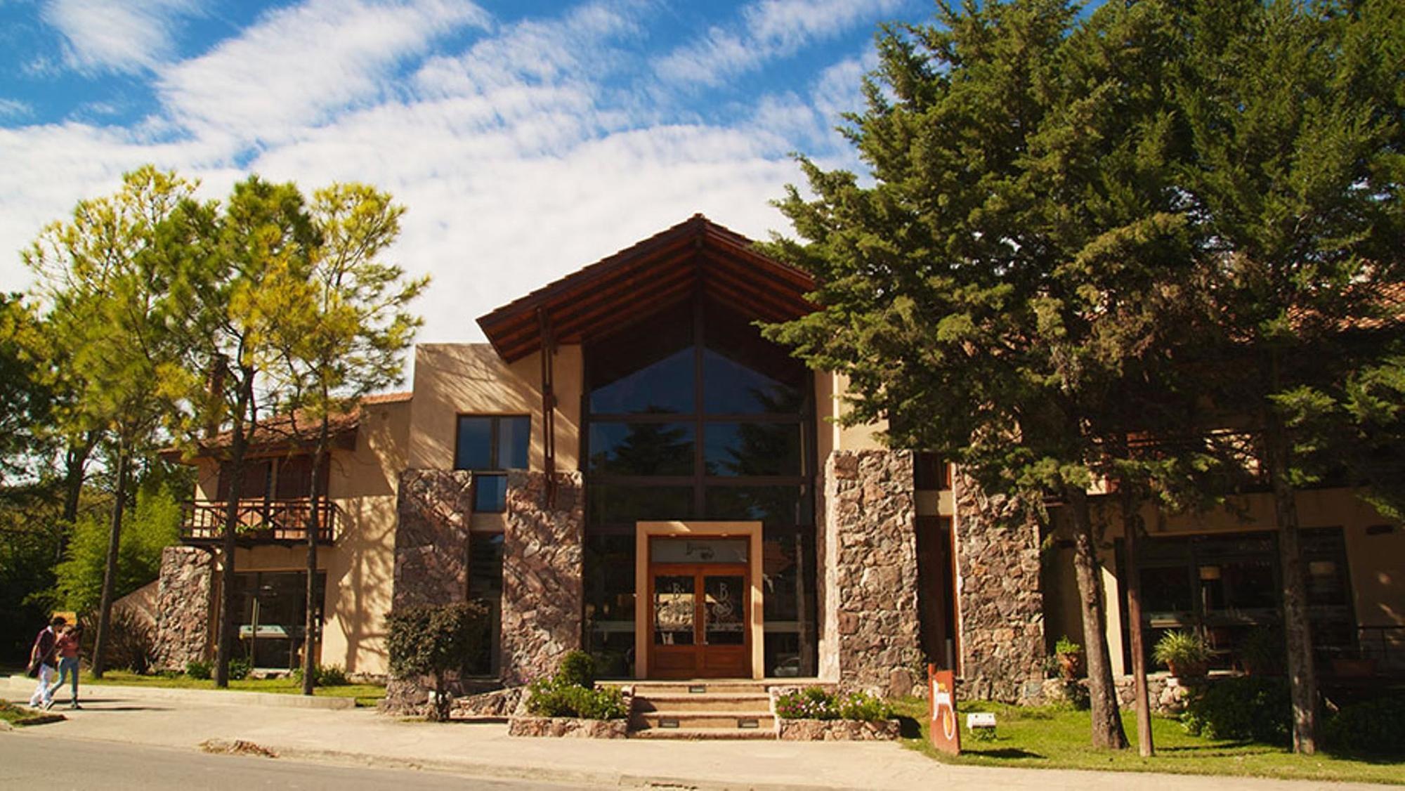 Hotel Blumig Villa General Belgrano Kültér fotó