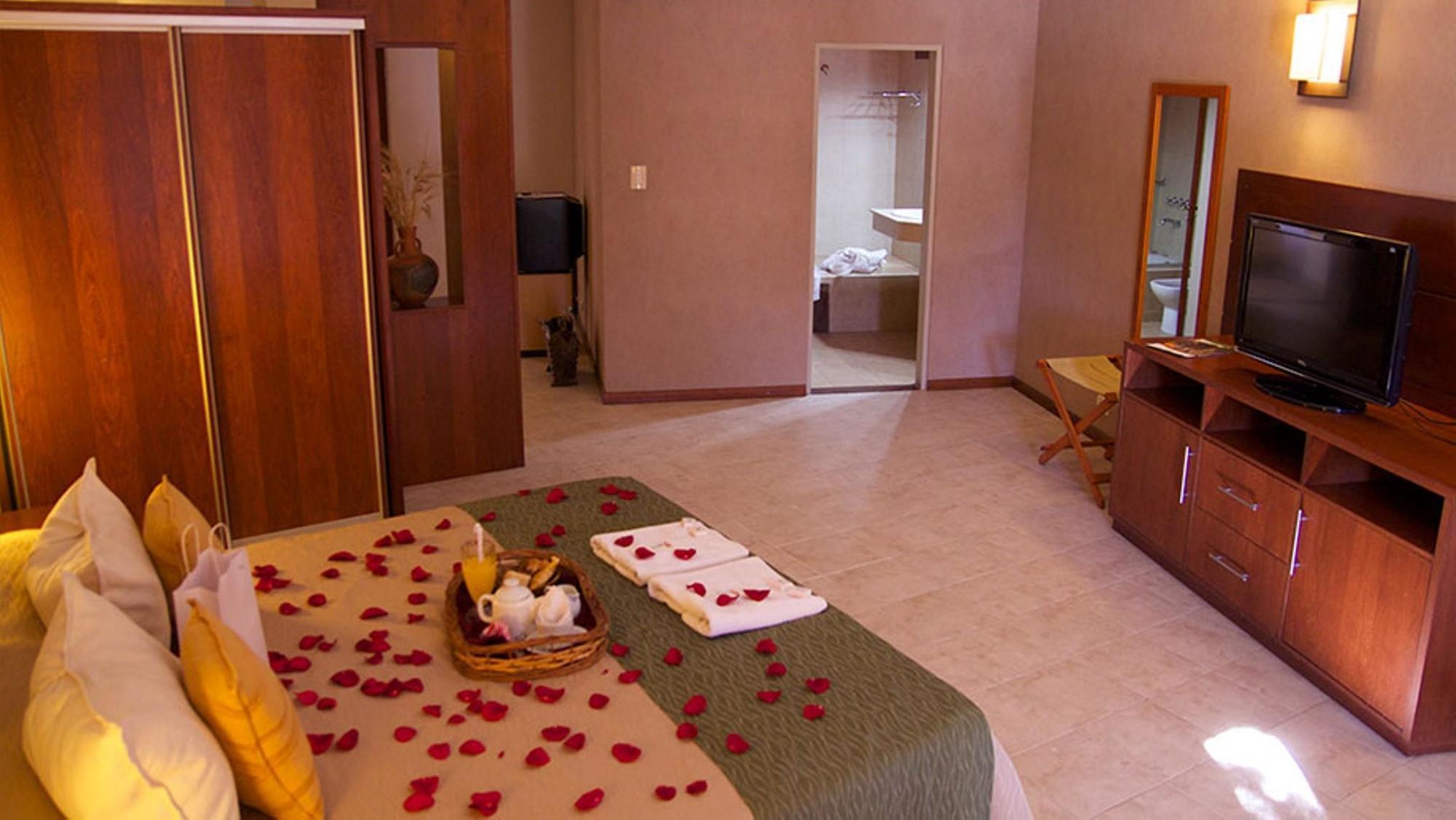 Hotel Blumig Villa General Belgrano Kültér fotó